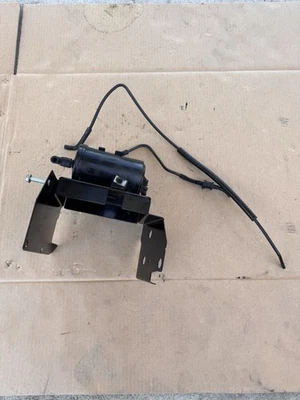 2007 Harley-Davidson Road Glide Fltr Evap vapor vasilha de emissão de carvão fabricante de equipamento original - Imagem 1 de 4