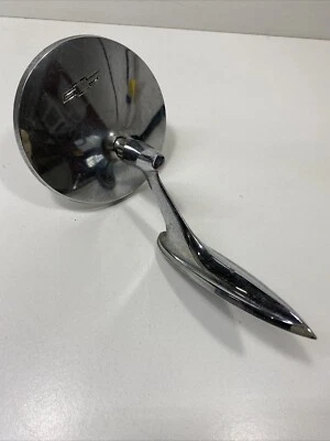 Espejo retrovisor lateral original Chevrolet Malibu Chevelle 1965 P-382156-C1 Foto 1 de 4