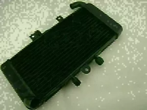 Motorcycle Aluminum Cooling Radiator Cooler for YAMAHA FZ400 1997- 2011 98 99 10 - Picture 1 of 6