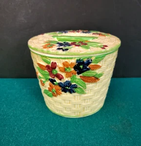 1940s Japanese Majolica Jar w/Lid, Hand Painted Flowers On Basket Weave Pattern - Picture 1 of 7