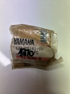Yamaha XVS650 XV1100 XP500  Pivot shaft  1J7-22141-00 Genuine New unused - Bild 1 von 5