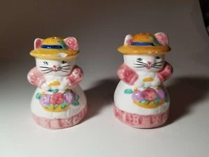 Salt and Pepper Shakers - Cats in Pink Dress - Picture 1 of 2