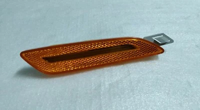 Luz de giro lateral para parachoques delantero derecho OEM PORSCHE CAYENNE 958 7P5945128 Foto 1 de 4