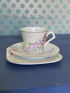 Bonito trío pintado a mano Alma Ware Art Deco de colección - Imagen 1 de 3