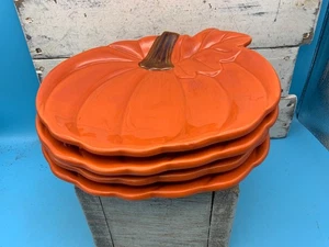 Platos de calabaza de otoño de Indoor Outfitters, naranja 9,5"x8", cerámica, juego de 4 - Imagen 1 de 9