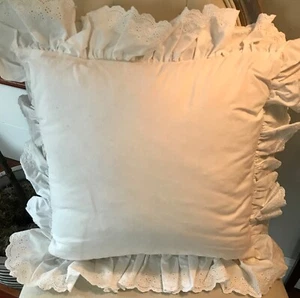 RALPH LAUREN HOME BROMLEY LACE THROW PILLOW ~ WHITE - Picture 1 of 4