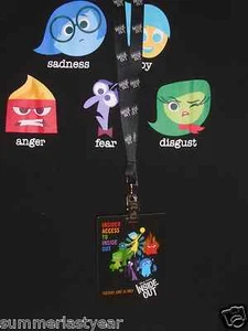 CORDÓN DE ACCESO INTERNO DISNEY-PIXAR INSIDE OUT FATHOM EVENTS CON INSIGNIA - Imagen 1 de 4