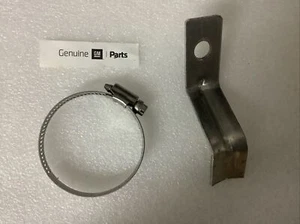 NOS Genuine GM Air Conditioning Hose Muffler Bracket & Clamp Kit (1985 - 1986) - Picture 1 of 3