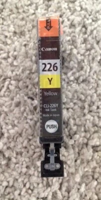 Sealed Genuine Canon CLI-226 yellow Ink Cartridge - Image 1 of 2