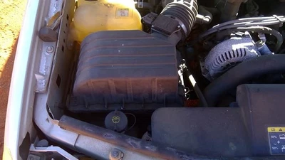 Filtro de aire 4 puertas excluyendo Sport Trac 4,0 L compatible con 01-03 EXPLORER 263722 Foto 1 de 4