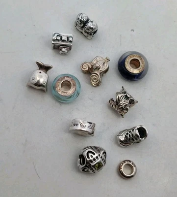 Lote de 11 Dijes Chamilia Plata de Ley Cuentas Todos Diferentes Diseños Foto 1 de 4