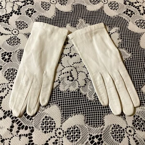 Ladies New Regency Real Kid Gloves Made in France Size 7 1/2 - Picture 1 of 8