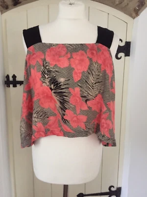 Topshop Petite Boxy Crop Top Size 6 Fits S Oversized - Image 1 of 4