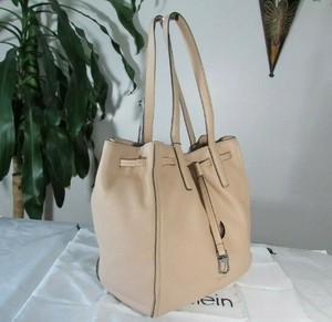 calvin klein drawstring bolsa