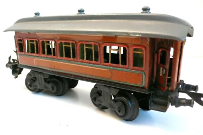 BING BAVARIA ÉCHELLE "O"  VOITURE  À BOGIES  TÔLE  Lg 21 cm  BON ÉTAT 1909 - Imagen 1 de 4