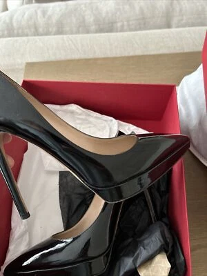 Preciosos tacones de aguja Valentino Garavani plataforma charol negro Euro 39 1/2 Foto 1 de 4
