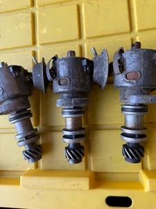 Volvo 240 ignition distributors - Picture 1 of 4