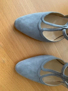 Manolo Blahnik neu im Karton 815 $ Riemchen grau Wildleder Leder Heels EU41 US11 - Bild 1 von 11