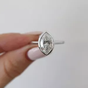 Verlobungsring 2 kt G VS1 Marquise-Schliff im Labor gezüchteter Diamant Lünette 14 kt Weißgold - Bild 1 von 5