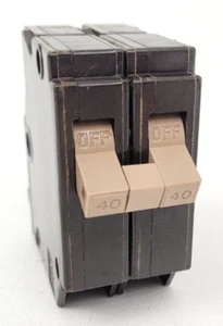 Disjoncteur CH240 Cutler Hammer 40 Amp 240 Volts avec pied métal - Photo 1/7