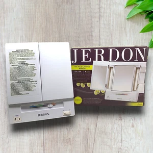 Vintage NEW 1990's Jerdon Tri-Fold Two-Sided Lighted Makeup Mirror 5X OG Box - Picture 1 of 6