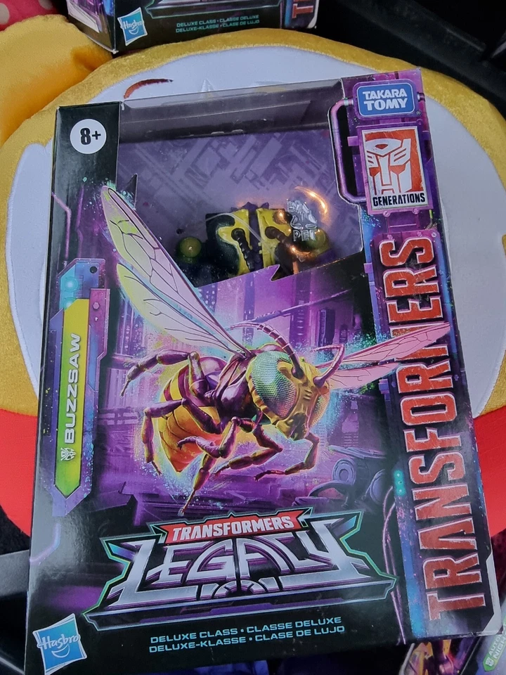 Transformers Legacy Buzzsaw Deluxe Class Action Figure - Brand New & Sealed - Image 1 of 1