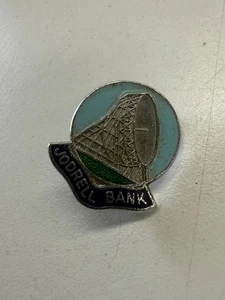 VINTAGE JODRELL BANK ENAMEL BADGE - Picture 1 of 2