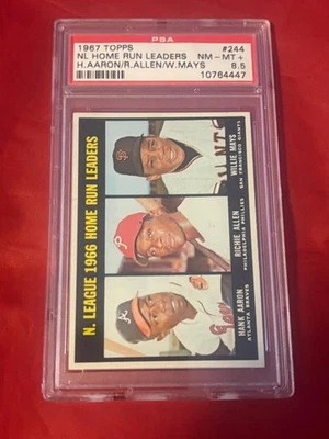 Hank Aaron 1967 Topps #244 1966 NL Home Run Leaders Willie Mays PSA casi nuevo-como nuevo+ 8,5 Foto 1 de 2