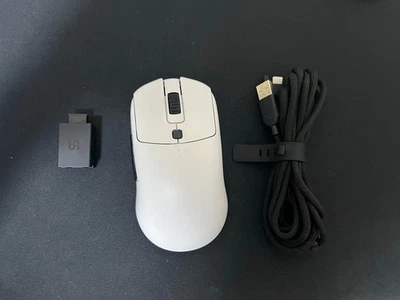 VAXEE XE Wireless Gaming Mouse White Used - Image 1 of 2