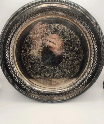 Bandeja decorativa para servir vintage - 101/4" International Silver Co. enchapada Foto 1 de 4