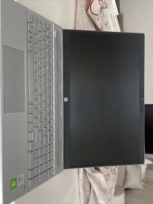 pc hp pavilion portatile come nuovo - Imagen 1 de 4