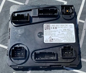 Porsche 992 BCM Control Module 992907064DK - Picture 1 of 8