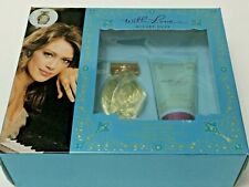 With Love Hilary Duff Perfume Women Gift Set: 0.5 oz/15ml EDP Spr+1.7oz BL D.Bx