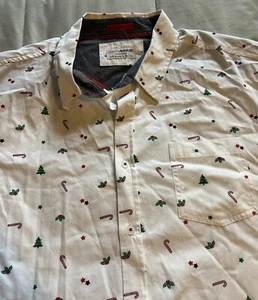 Men’s Christmas Button Down Polo White XL New Candy Cane Short Sleeve - Picture 1 of 3