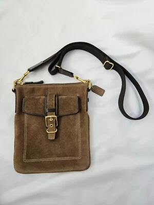 Coach Olive Suede Leather Buckle Pocket Cross Body Bag — 第 1/4 张图片
