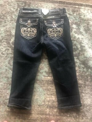 LA IDOL USA - Girls Embellished Crown Capri Jeans - Image 1 of 4