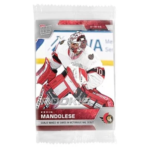 2022-23 NHL Topps NOW® Pegatina #200  Kevin Mandolese RC  Senadores de Ottawa - Imagen 1 de 2