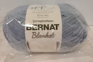 NEU Versiegelt Bernat Decke Big Ball Garn grau blau 161110-10900 GROSS 10,5 OZ - Bild 1 von 7