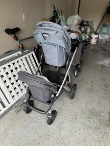 UppaBaby Vista Stroller Great Condition W/ Extra Seat, Brackets, And Accessories - Picture 1 of 7