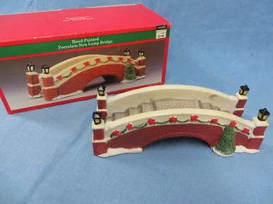 Lemax 1992 Procelain New Lamp Bridge Accessory 13033 - Picture 1 of 6