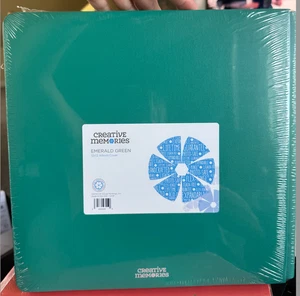 Creative Memories 12 x 12 Foiled Album Cover Emerald Green Retired Rare New - Picture 1 of 2
