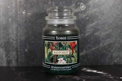 VELA YANKEE 22 oz. *BELEZA RARA* FLORESTA TROPICAL: FAIXA PRETA, NUNCA QUEIMADA - Imagem 1 de 2