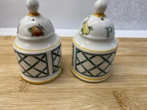 Villeroy & Boch Basket design Salt & Pepper Shakers Germany Retired 3.5in - Picture 1 of 4