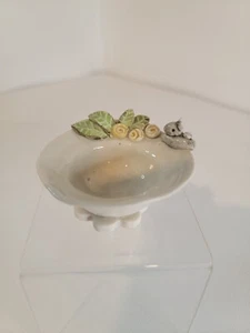 Bandeja de baratijas de cerámica de estudio firmada flores amarillas mapia conejito conejo - Imagen 1 de 6