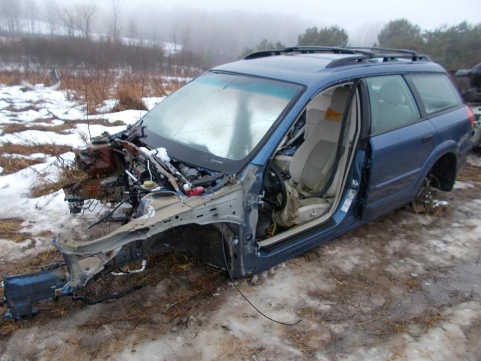 Cuarto de vidrio usado para: Subaru Legacy SW grado derecho A 2006 Foto 1 de 4