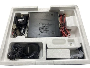 Kenwood Tm-721 Dual-Band Transceiver 14/430Mhz Mobile Radio Vhf/Uhf Ham Radio - Picture 1 of 12