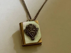 PHI Delta CHI Sorority Vintage Gold Filled Locket w/Necklace - Picture 1 of 7