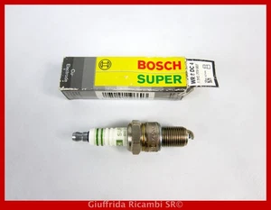 4x Spark Plugs Of Ignition Car BOSCH WR8DC4 Daihatsu Charade Charmant Rocky - Picture 1 of 1