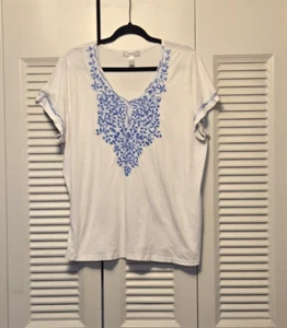 Dress Barn Women's Short Sleeve Top Embroidery Blouse White & Blue Size 3X - Picture 1 of 5