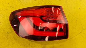 BMW 5ER F11 KOMBI 520D MSPORT 10-14 RÜCKLEUCHTE HINTEN LINKS 7203233 - Bild 1 von 6